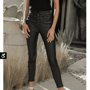 Kancan high rise ankle skinny vegan leather jeans size 26